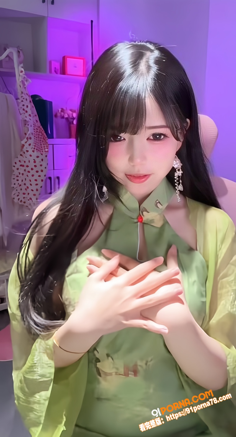 抖音萝莉网红 晴一夏夏 ...（2）